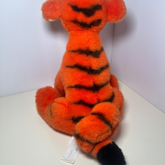 Vintage Disney Store Tigger Plush From Winnie The Pooh Soft 12" - Picture 2 of 5